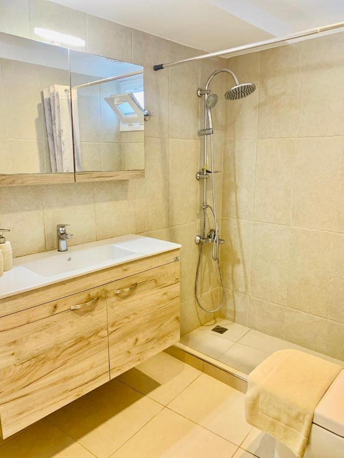 George Apartments2 Vóthon 외부 사진